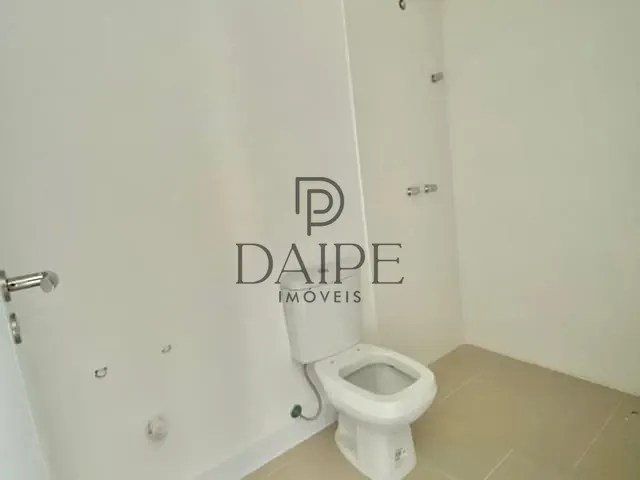 Apartamento com 120m² 3 quartos e 4 banheiros, à venda, no bairro Navegantes em Capão da Canoa