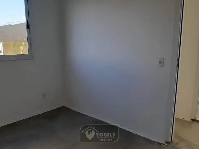 Apartamento 2 quartos e 1 banheiro, à venda, no bairro Vargeão em Jaguariúna