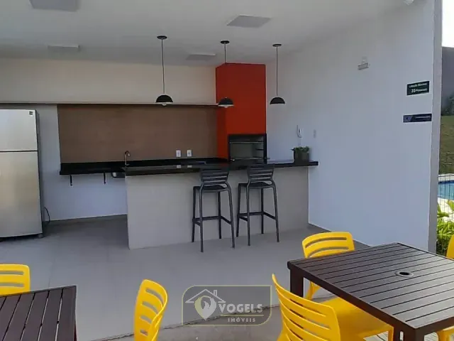 Apartamento 2 quartos e 1 banheiro, à venda, no bairro Vargeão em Jaguariúna