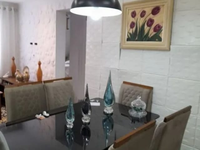 Apartamento 2 quartos e 1 banheiro, à venda, no bairro Vila Valparaíso em Santo André
