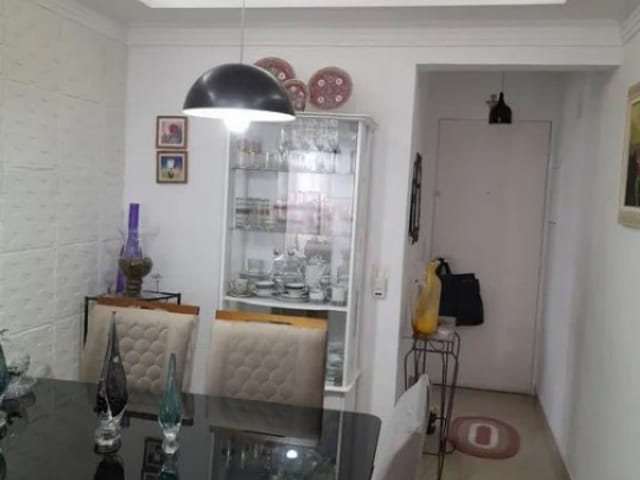 Apartamento 2 quartos e 1 banheiro, à venda, no bairro Vila Valparaíso em Santo André