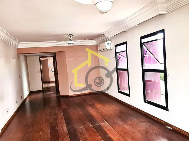 Apartamento com 370m² 4 quartos e 6 banheiros, à venda, no bairro Boqueirão em Santos