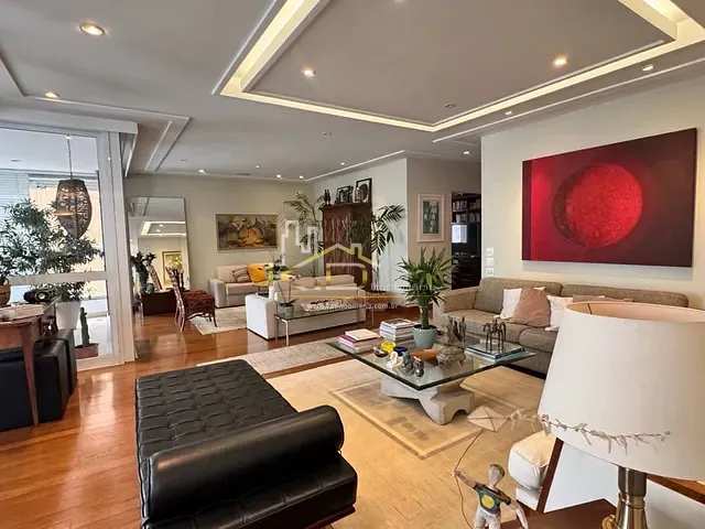 Apartamento 4 quartos e 6 banheiros, à venda, no bairro Vila Madalena em São Paulo