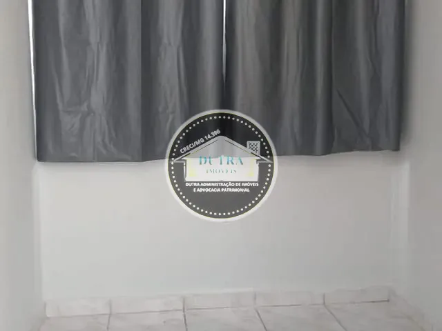 Kitnet com 35m² 1 quarto e 1 banheiro, para alugar, no bairro Centro em Juiz de Fora