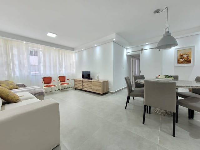 Apartamento 3 quartos e 3 banheiros, à venda, no bairro Itaim Bibi em São Paulo