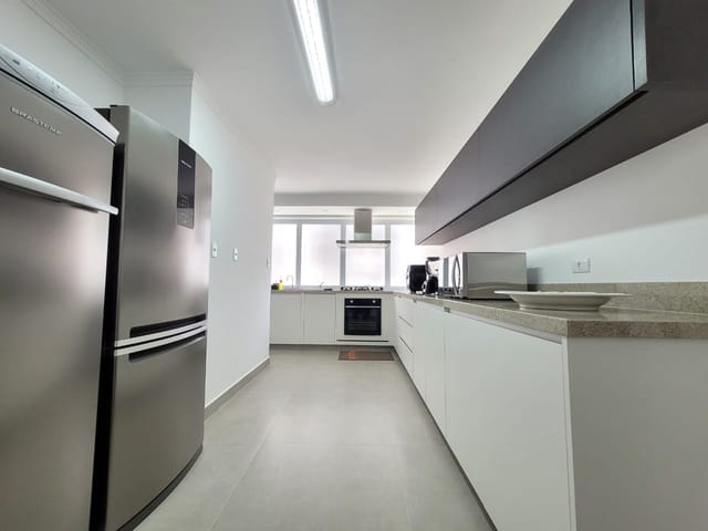 Apartamento 3 quartos e 3 banheiros, à venda, no bairro Itaim Bibi em São Paulo