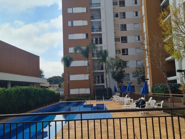 Apartamento com 60m² 2 quartos e 2 banheiros, para alugar, no bairro Jardim Carambeí em São Roque