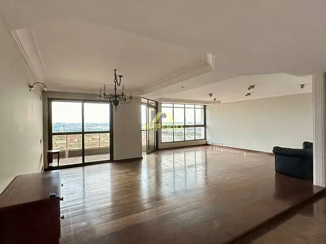 Apartamento com 296m² 4 quartos e 4 banheiros, à venda, no bairro Vila Roma em Salto