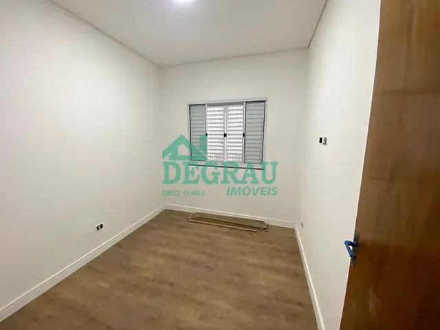Apartamento 3 quartos e 1 banheiro, para alugar, no bairro Centro em Itapeva