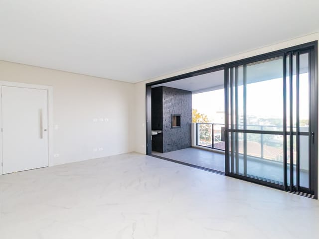 Apartamento com 125m² 2 quartos e 2 banheiros, à venda, no bairro Água Verde em Curitiba