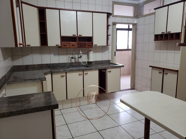 Apartamento com 202m² 3 quartos e 4 banheiros, à venda, no bairro Centro em Araraquara