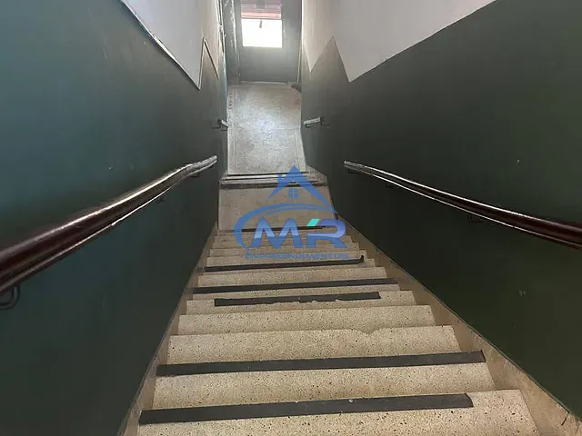 Prédio com 692m², à venda, no bairro Vila Eldízia em Santo André