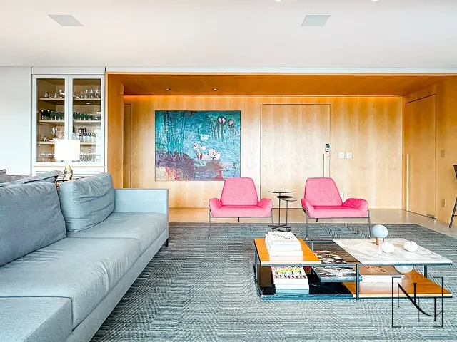 Apartamento com 213m² 3 quartos e 5 banheiros, à venda, no bairro Brooklin em São Paulo