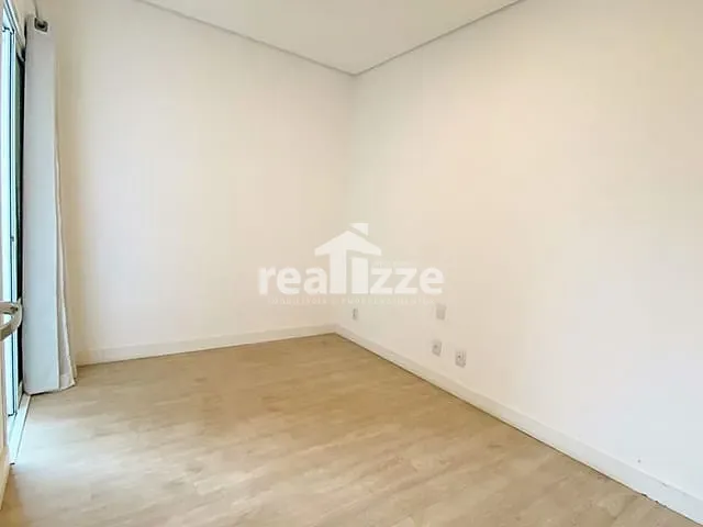 Apartamento com 145m² 3 quartos e 2 banheiros, à venda, no bairro Centro em Itapira