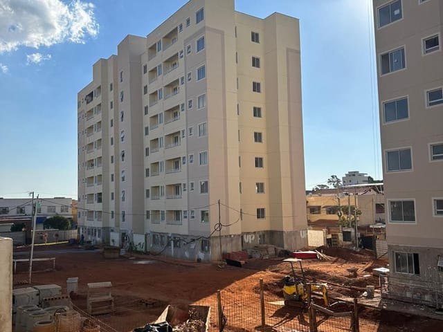 Apartamento 2 quartos e 2 banheiros, à venda, no bairro Milionários (Barreiro) em Belo Horizonte