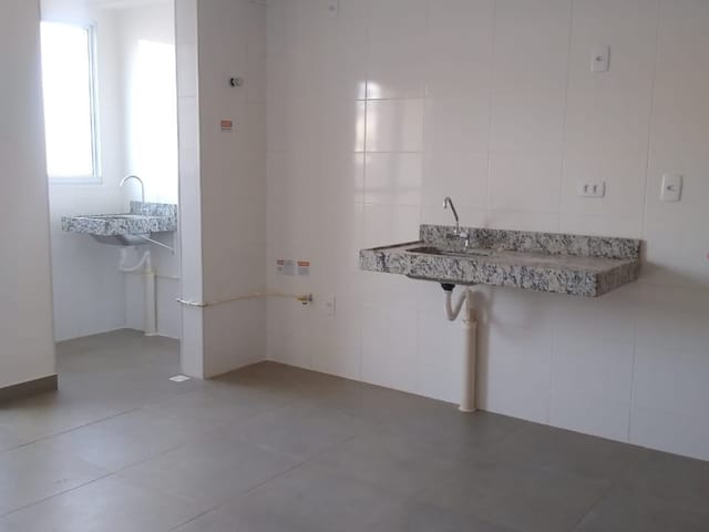 Apartamento 2 quartos e 2 banheiros, à venda, no bairro Milionários (Barreiro) em Belo Horizonte