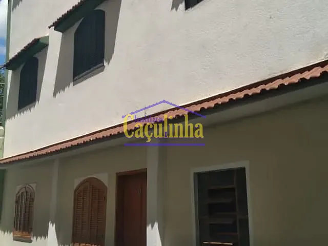 Apartamento 1 quarto e 1 banheiro, à venda, no bairro Santo Cristo em Barra do Piraí