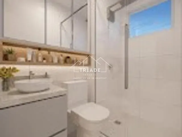Apartamento 2 quartos e 1 banheiro, à venda, no bairro Santa Cândida em Curitiba