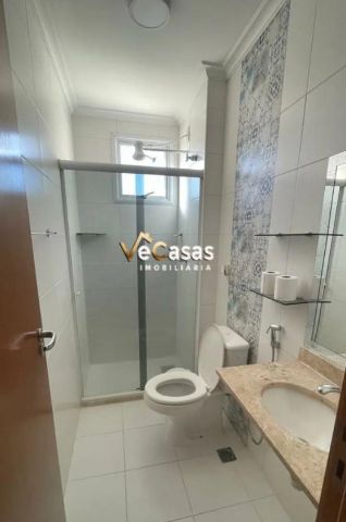 Apartamento 2 quartos e 1 banheiro, para alugar, no bairro Jardim Campomar em Rio das Ostras