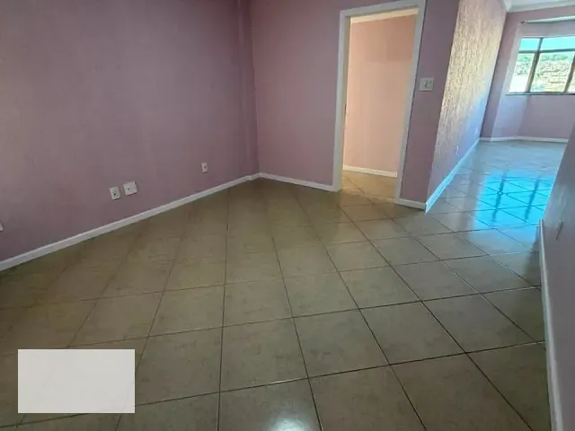 Apartamento 4 quartos e 2 banheiros, para alugar, no bairro Centro em Santos Dumont