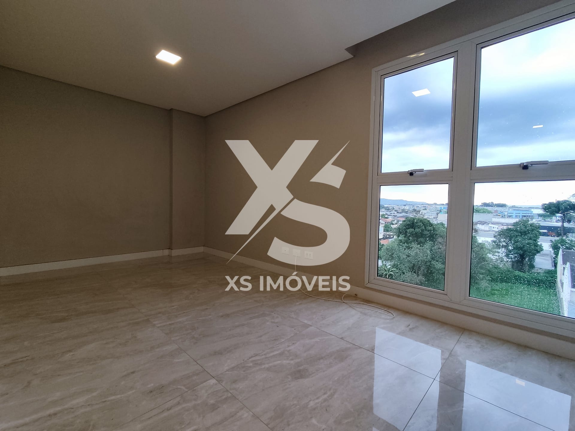 Apartamento para alugar com 3 quartos, 105m² - Foto 18