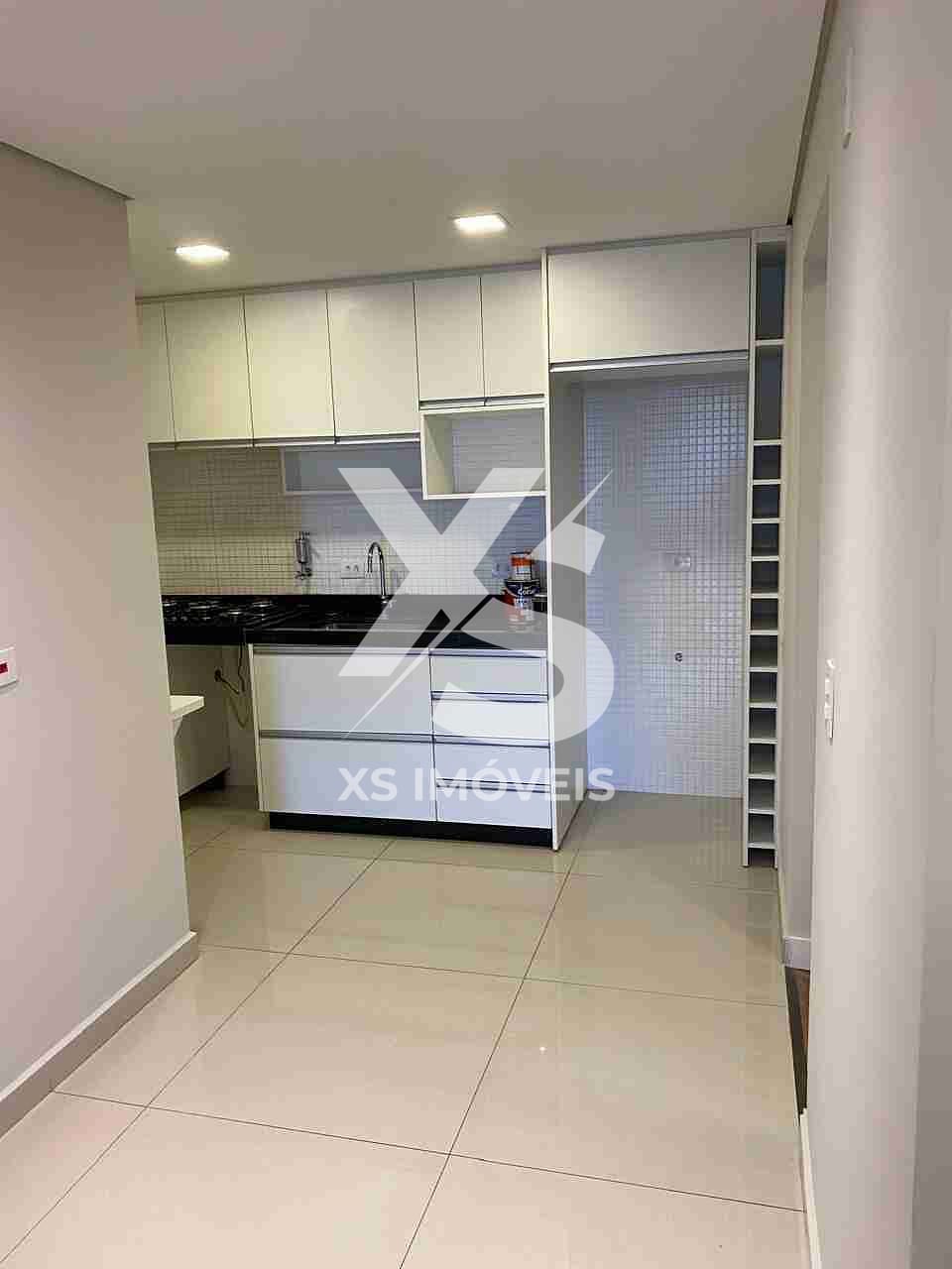 Apartamento para alugar com 3 quartos, 105m² - Foto 9