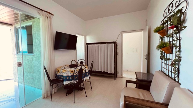 Apartamento 2 quartos e 2 banheiros, à venda, no bairro Vila Nova em Cabo Frio