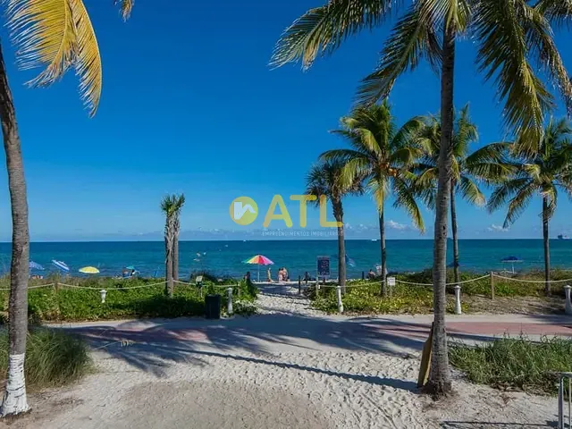 Apartamento com 158m² 3 quartos e 2 banheiros, à venda, no bairro Condomínio Capomar em Miami Beach