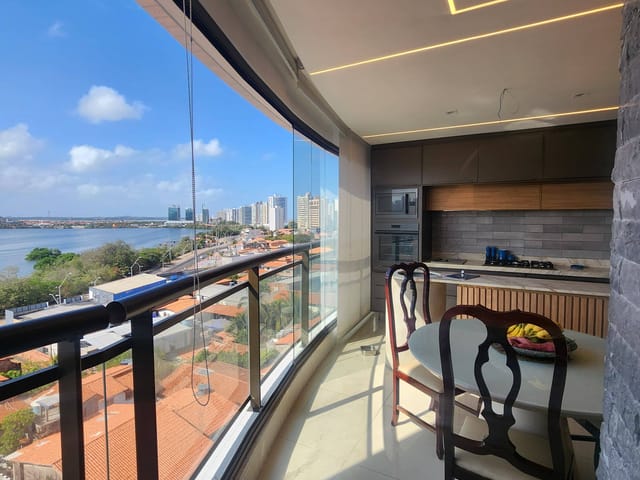 Foto do Apartamento - VENDA - Edifício Solarium I 03 suites I 101 m2 I Conforto, Vista para a Lagoa,  São Luís, MA. | Bonança Imobiliária