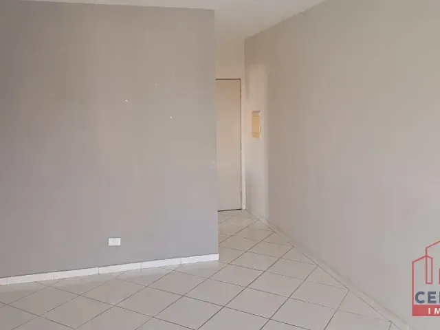 Apartamento com 68m² 3 quartos e 1 banheiro, à venda ou para alugar, no bairro Anhangabaú em Jundiaí
