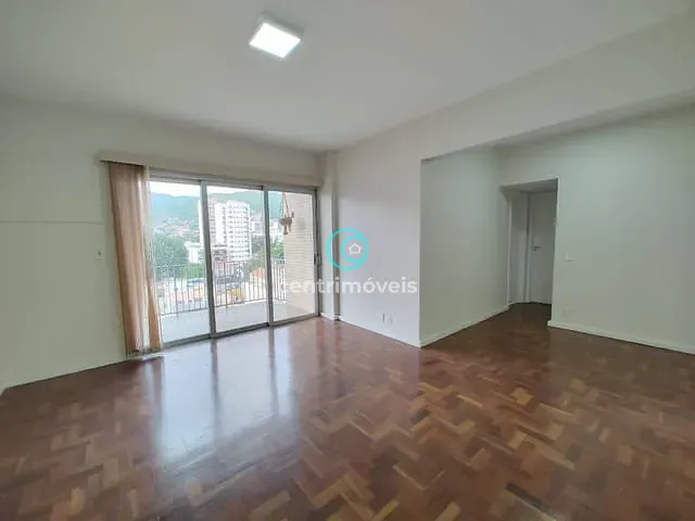 Apartamento com 80m² 2 quartos e 3 banheiros, à venda, no bairro Grajaú em Rio de Janeiro