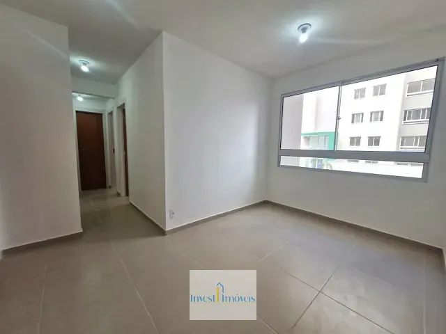 Apartamento com 50m² 2 quartos e 1 banheiro, para alugar, no bairro Jardim Limoeiro em Serra