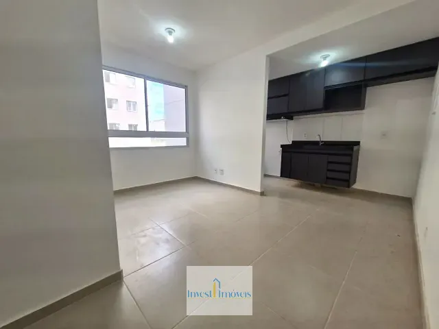 Apartamento com 50m² 2 quartos e 1 banheiro, para alugar, no bairro Jardim Limoeiro em Serra