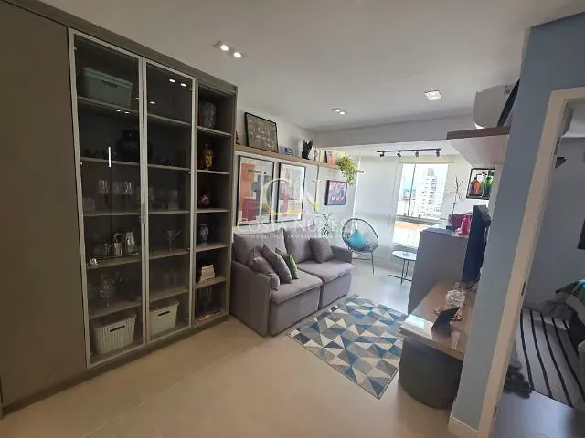 Apartamento 1 quarto e 1 banheiro, à venda, no bairro Vila Buarque em São Paulo
