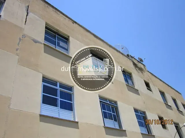 Apartamento com 80m² 2 quartos e 1 banheiro, para alugar, no bairro Centro em Juiz de Fora