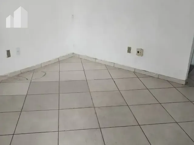 Apartamento com 50m² 2 quartos e 1 banheiro, à venda, no bairro Dois Irmãos em Nova Iguaçu