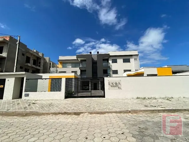 Apartamento 2 quartos e 2 banheiros, à venda, no bairro Itapema do Norte em Itapoá
