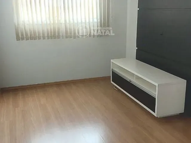 Apartamento 2 quartos e 1 banheiro, à venda, no bairro Conjunto Residencial Marajoara em Londrina