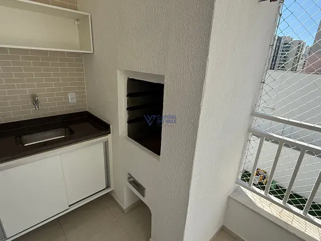 Apartamento 2 quartos e 2 banheiros, para alugar, no bairro Parque Residencial Aquarius em São José dos Campos