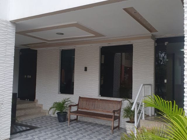 Apartamento com 60m² 2 quartos e 1 banheiro, para alugar, no bairro Senador Camará em Rio de Janeiro