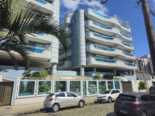 Apartamento com 140m² 3 quartos e 1 banheiro, à venda ou para alugar, no bairro Braga em Cabo Frio