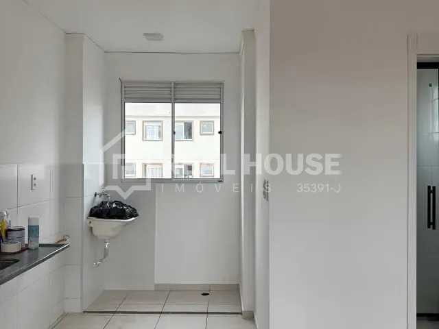 Apartamento 2 quartos e 1 banheiro, à venda, no bairro Ipatinga em Sorocaba