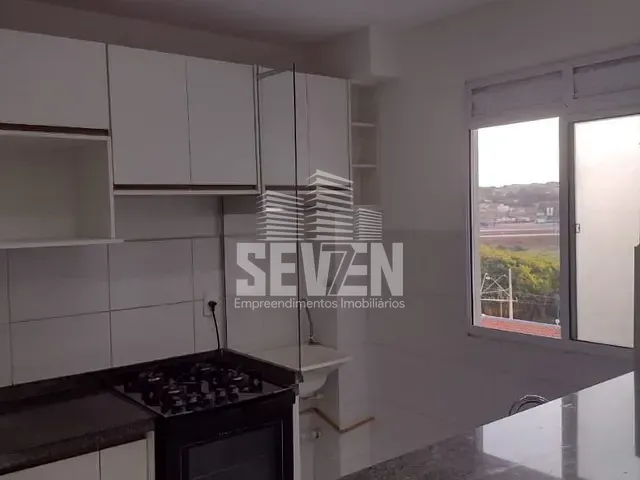 Apartamento com 47m² 2 quartos e 1 banheiro, à venda, no bairro Jardim Maria Célia em Bauru