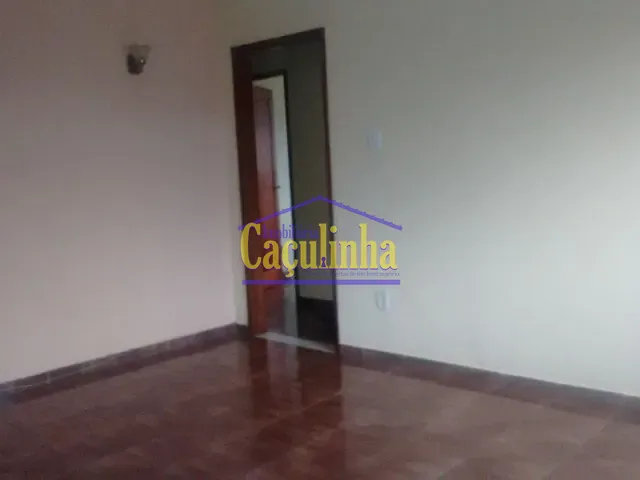 Apartamento 3 quartos e 1 banheiro, à venda, no bairro Santo Cristo em Barra do Piraí