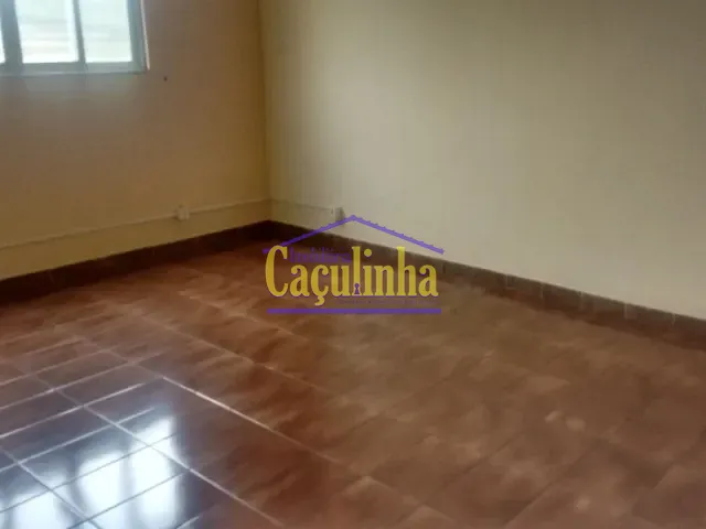 Apartamento 3 quartos e 1 banheiro, à venda, no bairro Santo Cristo em Barra do Piraí