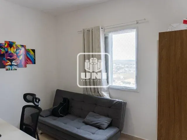 Apartamento 2 quartos e 1 banheiro, à venda, no bairro Parque Santo Antônio em Jacareí