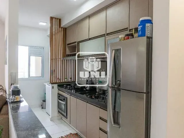Apartamento 2 quartos e 1 banheiro, à venda, no bairro Parque Santo Antônio em Jacareí
