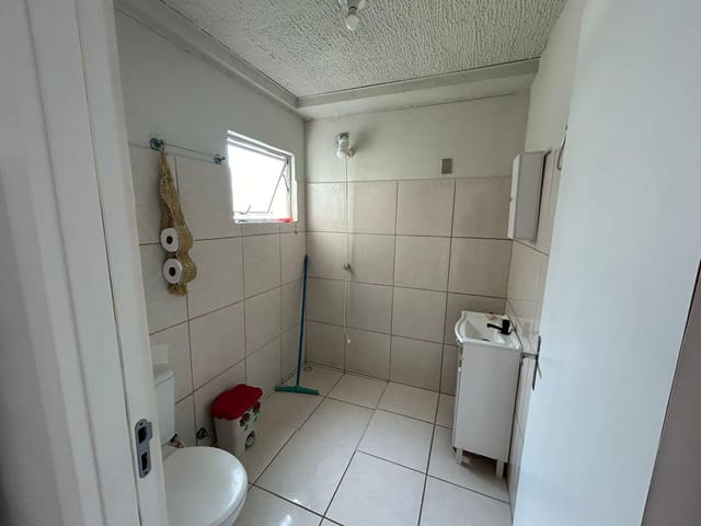 Apartamento 2 quartos e 1 banheiro, à venda, no bairro Três Vendas em Pelotas