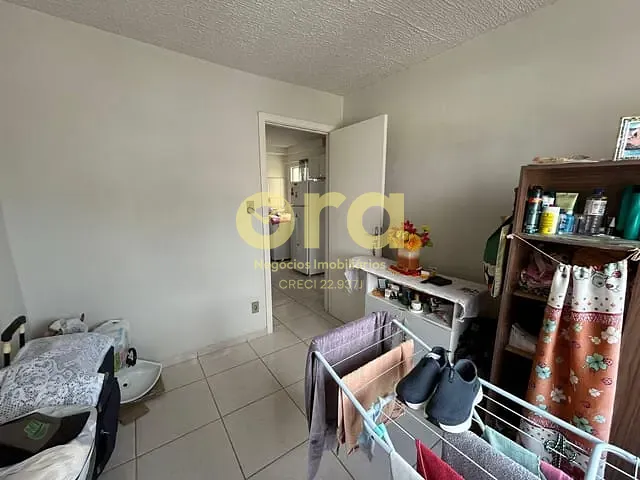 Apartamento 2 quartos e 1 banheiro, à venda, no bairro Três Vendas em Pelotas