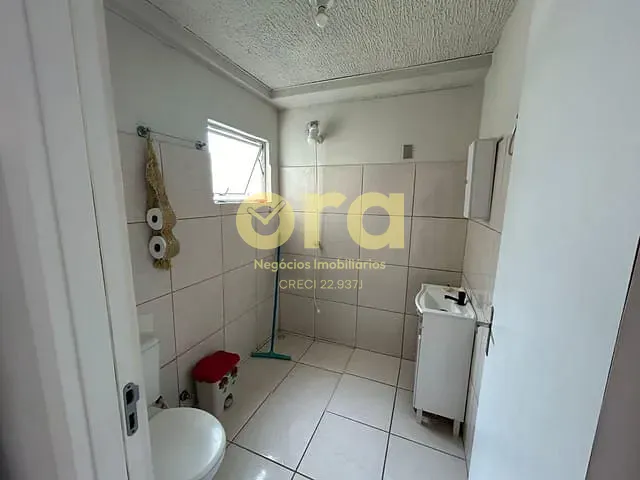 Apartamento 2 quartos e 1 banheiro, à venda, no bairro Três Vendas em Pelotas
